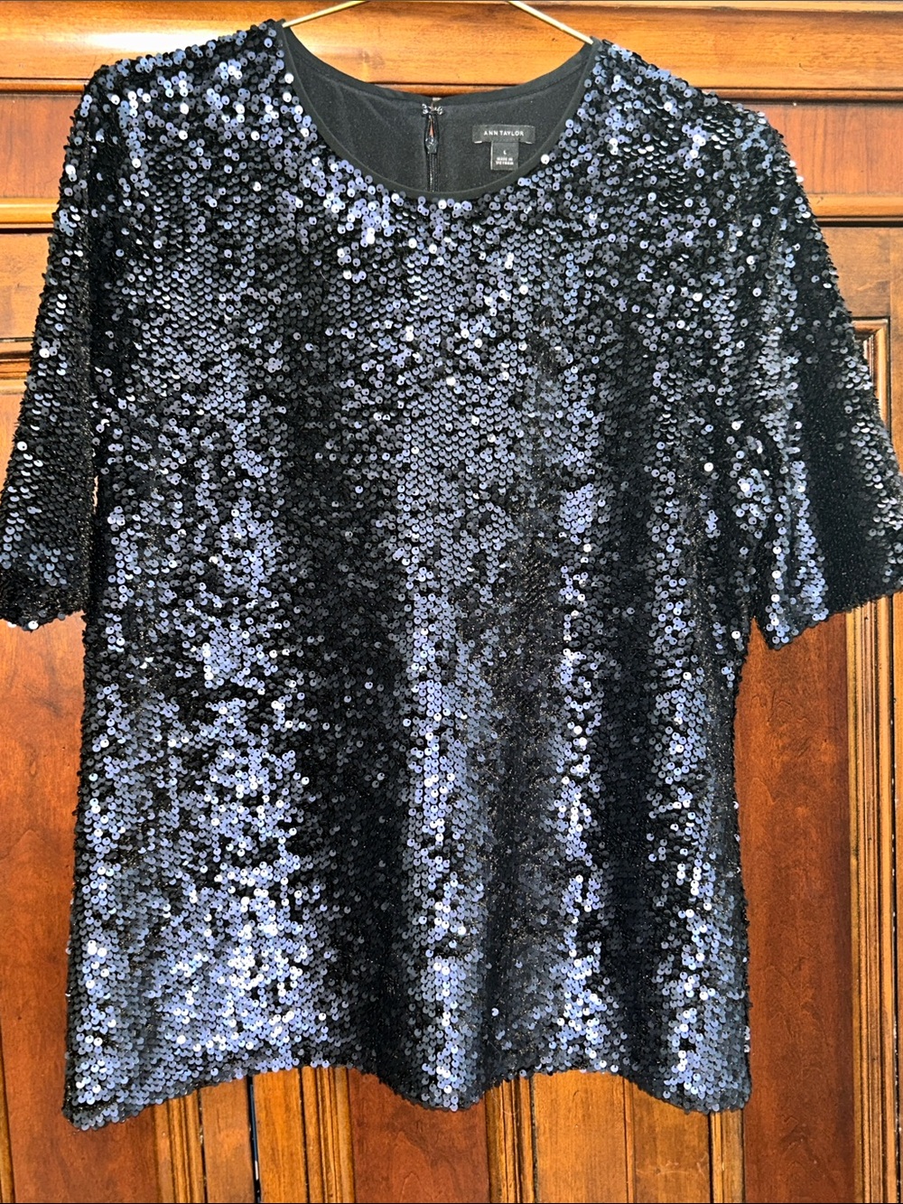 Ann Taylor Midnight Blue Sequin Top.  Size Large